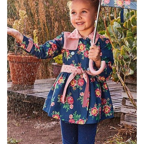Matilda Jane Other - Matilda Jane Down Came the raincoat Blue Floral a size 6